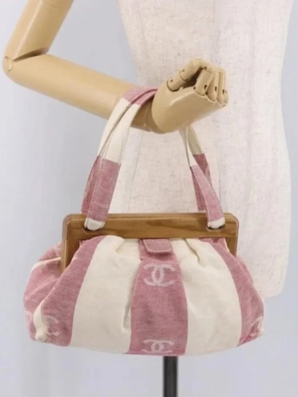 CHANEL Hand Bag Canvas Pink Gold CC Auth 185742A